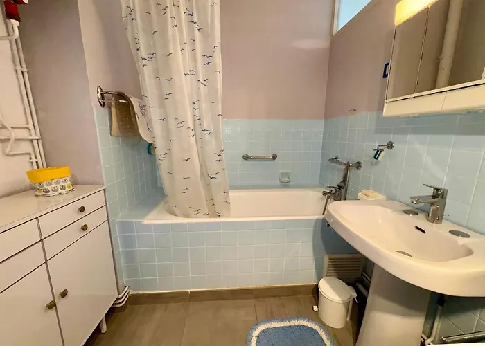 Lumineux Proche De La Pour 5 Pers - Fr-1-323-312 *